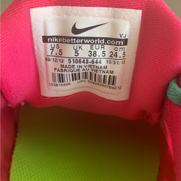 SZ 7.5 Nike Free Women’s Red/Green Athletic Shoes - Picture 11 of 12